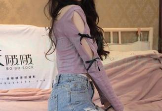 BoBoSocks袜啵啵 – 下载小甜豆的奶牛作品，让你的画面感觉变得微妙又复杂