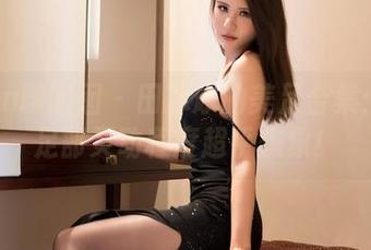 Feilin嗲囡囡 – 田冰冰的美足合集：她的足部灵动程度超乎想象！