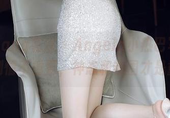 HuaYang花漾 – Angela小热巴写真分享：剧情不重要，神态和氛围才是重点。