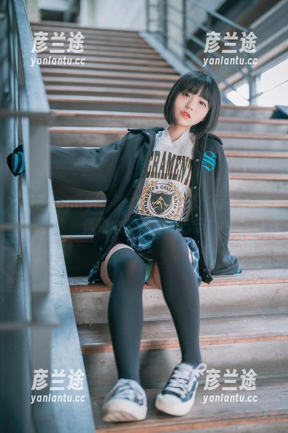 精选Jenny(정제니)天台作品：每一张都像是心跳加速的暗示