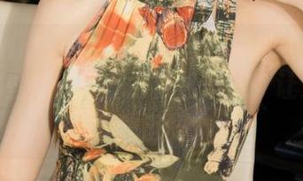 KelaGirls克拉女神 – 黑白中的小西：分享她那些意想不到的静谧瞬间，让人忍不住沉醉
