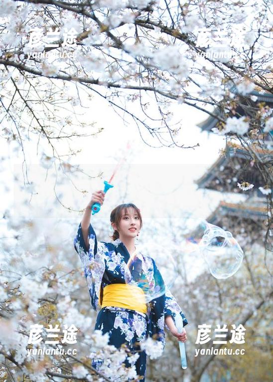 Luisa_零纱 时尚不是主题,幽默才是!Luisa_零纱的礼服套图更新,等待你的扒拉!