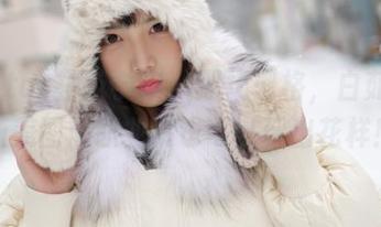 MFStar模范学院 – 职场型格，白茹雪最新美图：职业装也可以玩出花样！