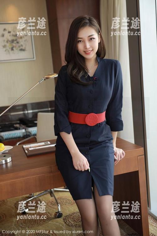 MFStar模范学院-糯美子Mini MFStar模范学院 - 糯美子Mini和服私房写真:在光影之间藏着的不仅是身姿,还有梦幻。