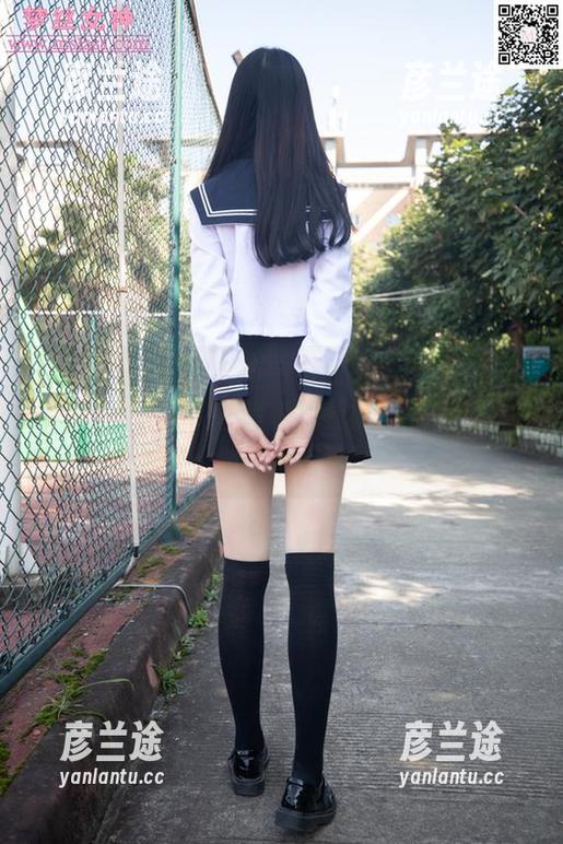 MSLASS梦丝女神-小都灵 MSLASS梦丝女神 - 小都灵的这组套图让我晕了,特别是左耳的明星脸,下载起来绝对不后悔!