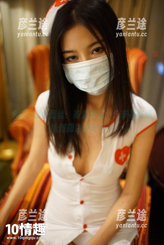 ROSI黑色蕾丝：高清诱惑，分享那些尴尬但期待的时刻！