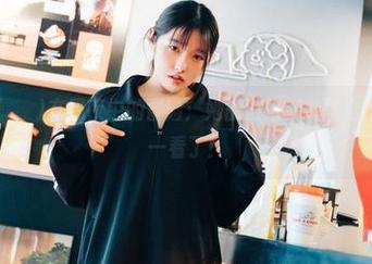 Sonson(손손)在黑夜中的冒险：她的流浪者套图合集，太值得一看了！