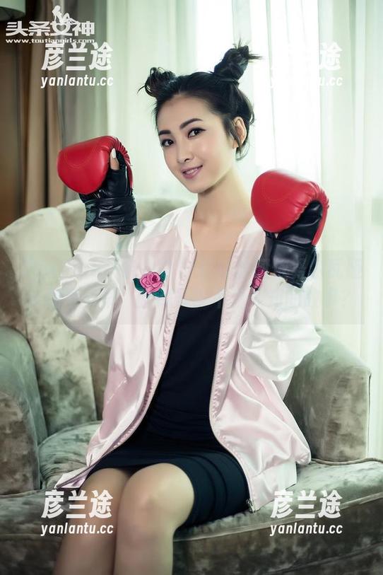 TouTiao头条女神-阿依努尔瓦娅 TouTiao头条女神 - 最新的阿依努尔瓦娅瑜伽写真集,暗藏多少不为人知的故事?