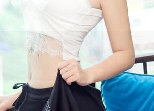 UGirls尤果网 – 全套图集：信悦儿在浴缸里的日常，谁还需要水疗馆？