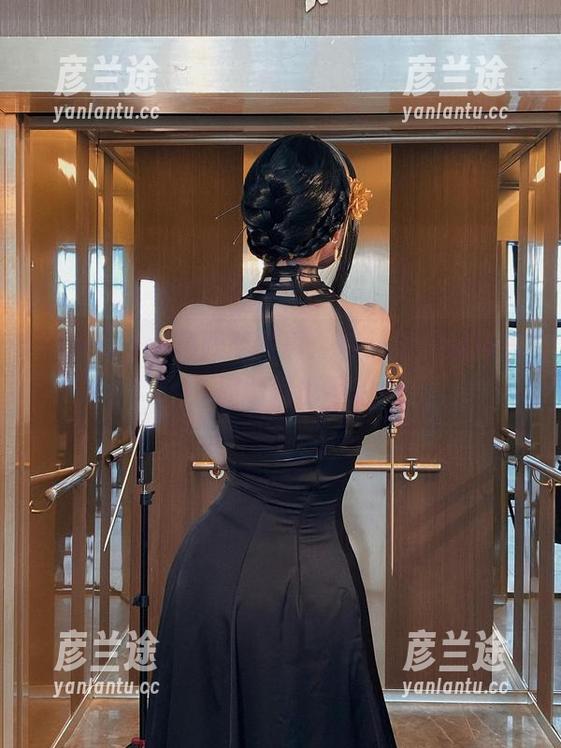 Vinnegal Vinnegal高跟鞋写真:每一步都是自信,撞墙我也不怕