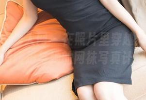 Xiuren秀人网 – 在照片里穿越：Elise谭晓彤与她的网袜写真计划