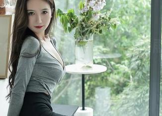 Xiuren秀人网 – 最新更新！eve雨儿礼服照，时尚的一种幽默！