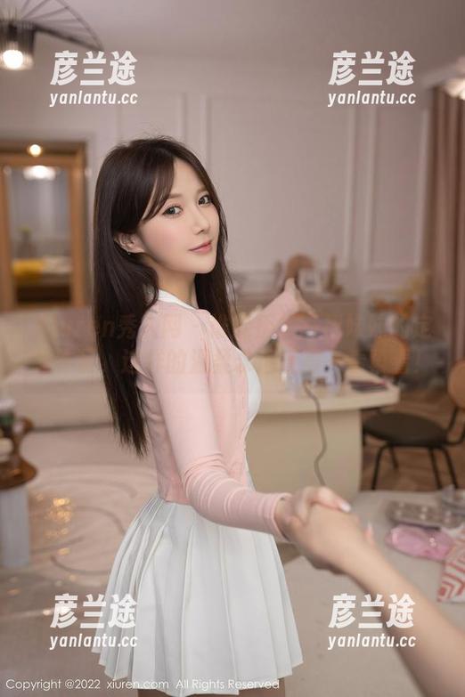 Xiuren秀人网 - 谁能拒绝南初妹妹的定制作品，这样的温柔永远值得一看再看！