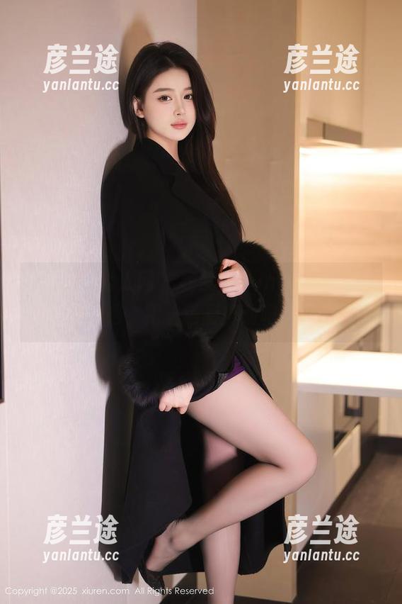 Xiuren秀人网-杨紫嫣Cynthia Xiuren秀人网 - 杨紫嫣Cynthia的超美套装精选,跟着色彩舞动吧,来吧~
