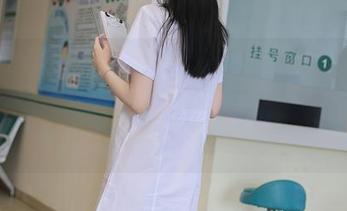Xiuren秀人网 – 无圣光下的绯月樱-Chery，连体衣中的隐秘招数，我到底看到了什么？