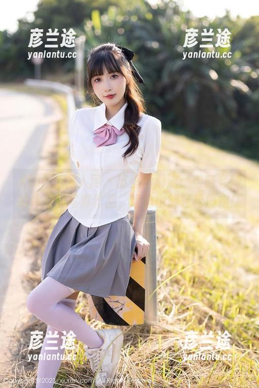 Xiuren秀人网-雅茹老师 Xiuren秀人网 - 部落新潮流:雅茹老师的体操服写真作品,运动也能轻松搞定!