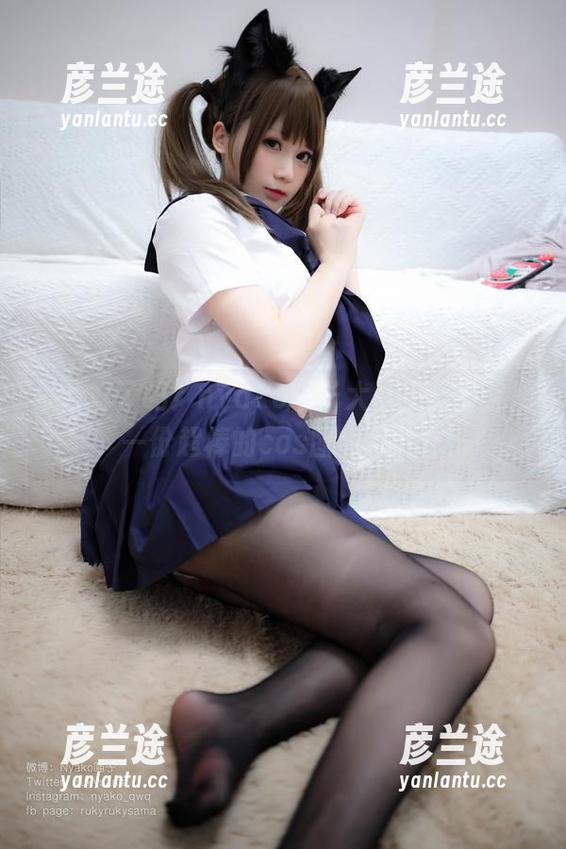 nyako喵子大魔王 准备好了吗?nyako喵子大魔王化身空姐,一份超棒的cos图包等着你!