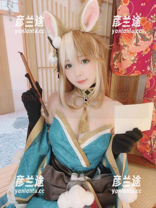 shimo霜月 shimo霜月的白衬衫:隐秘在无圣光下的感觉