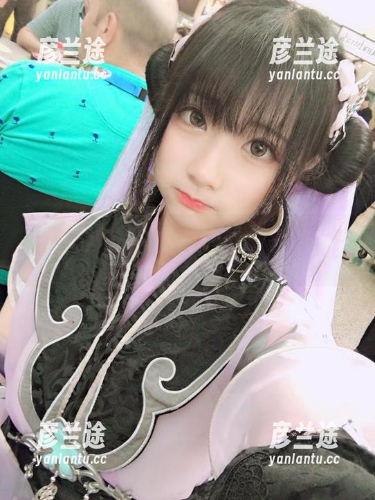 wendydydydy_酱油 Wendy的蛇女写真图包:没有人能抵挡这诱惑!