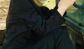 丽柜 – 兔子双马尾全套写真，下载后你会发现兔子也可以很带感！