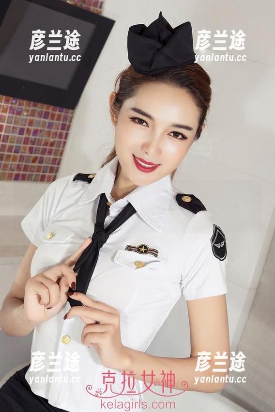 克拉女神-孟君 克拉女神 - 孟君的吊带写真集:一缕清风穿过,仿佛触碰到肌肤