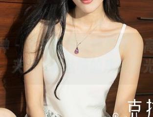 克拉女神 – 芊芊在海边的日常：高清图包，夹杂着海盐味的欢乐时光