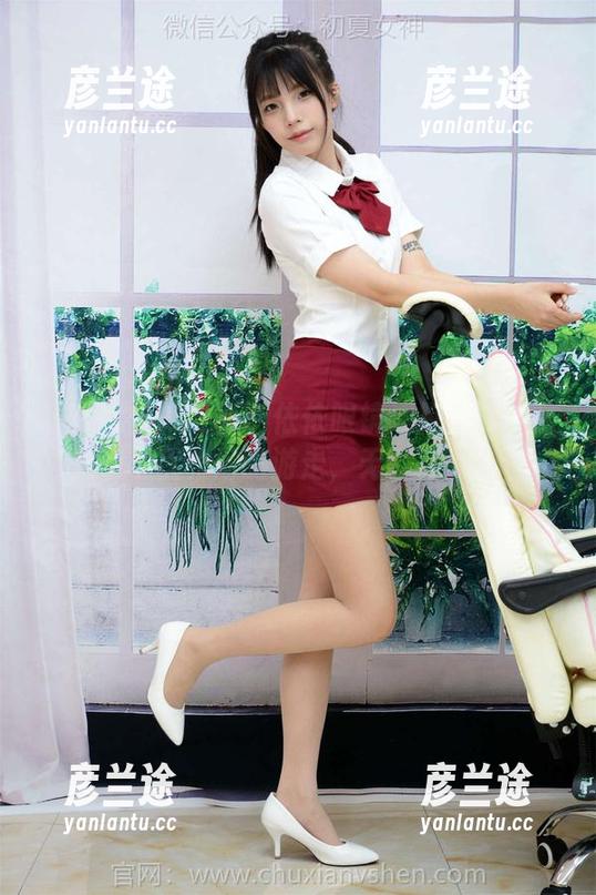 初夏女神 - 更新！依依眼镜混搭合集：随意与优雅间的游走，无限可能！