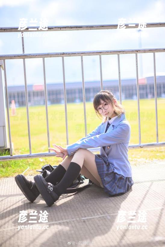 名濑弥七X水手服：分享一种青春的奇妙氛围