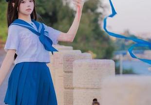 咬人小小兔的礼服写真全集，一场优雅与俏皮的兔子派对！