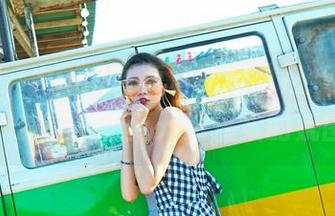 嗲囡囡 – yumi黄奕清私房图包：女仆主题，却又不想离开这温柔的氛围！