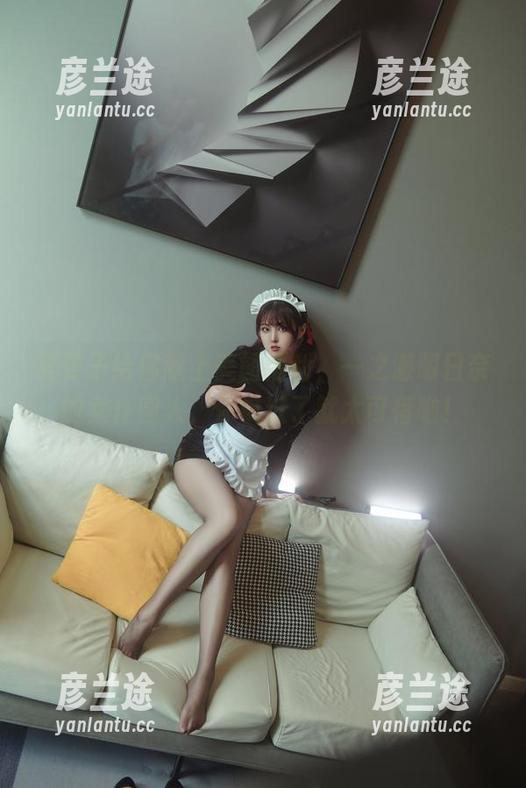 夏夏子 夏夏子给你献上美图福利,一之濑明日奈的女仆同人,你错过了就太可惜啦!