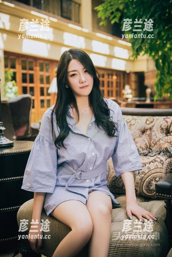 头条女神-唐嫣儿 头条女神 - 唐嫣儿制服写真:为啥感觉每一张都在撩我心?!