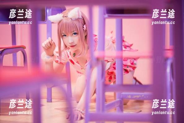 妖少you1 妖少you1的浴室魅惑旅程:最新图册,光影交织中的小野心!