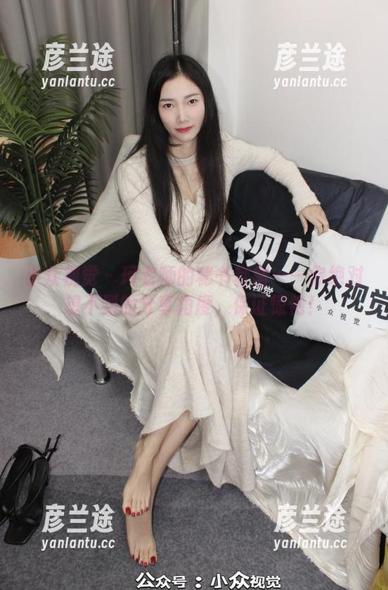 小众视觉-珂老师 小众视觉 - 珂老师的秘书套图——你绝对想不到的分享角度,保证惊艳!