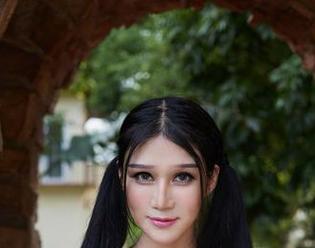 尤物馆 – 哎呀，Seven小七那皮衣搭配真是个大胆尝试，套图真是个分享的好机会！