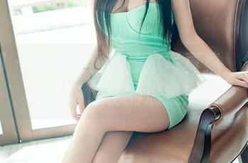 推女郎 – 吻熙女仆的独家写真集，分享每一份隐秘的温柔！