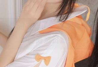 这个白裙真的太美了，来看看摇摇乐yoyo的高清资源！