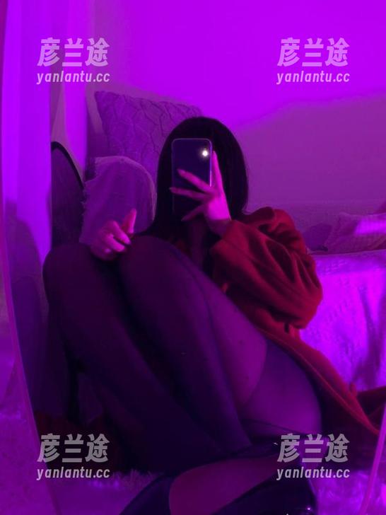 微密圈 - 是可馨吖今天的视角，带你全套领略作品背后的故事！