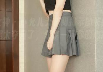 梦丝女神 – 小允儿无意间揭示的长腿图库：这腿太夺目了，分享一下你的心跳频率吧！