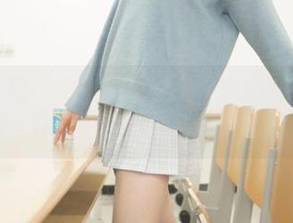 梦丝女神 – 更新：又一波璇璇的制服图来袭，姑娘们，你们准备好了吗？