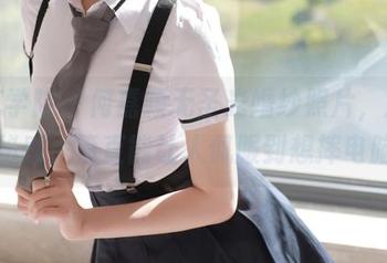 模范学院 – 何嘉颖无圣光婚纱照片，那点神秘感，简直能让人佩服到想摔电脑！
