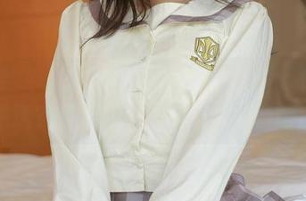 模范学院 – 想知道女王薛琪琪sandy的私生活？看看她的写真集和原图吧！