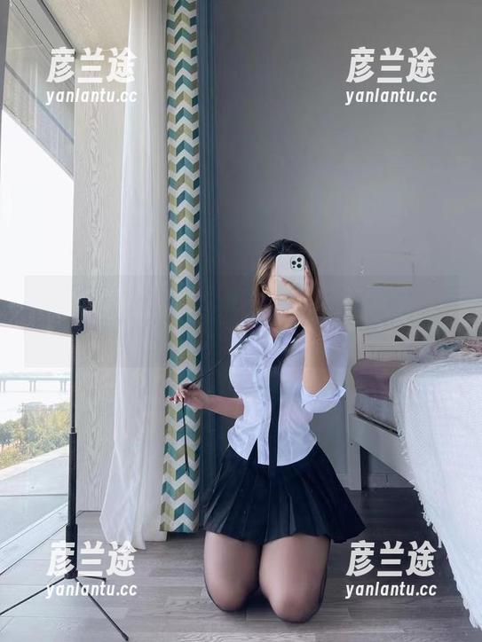 洁己u 微密圈 - 不藏私!洁己u的白色蕾丝诱惑,免费照片让你养眼
