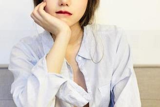 洛丽塔大哥的浴室：Cos更新里，那些藏在泡沫背后的幽暗趣味
