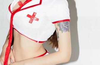 酒吞的甜蜜诱惑，来看看洛丽塔大哥的免费照片吧！