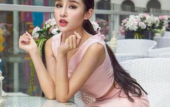 爱丝 – 小茹：浴缸里的“水”道消息，在线图片都来围观！
