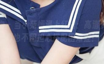爱尤物 – 当小苑嫣遇上红裙：高清资源，再也不用担心搭配困难症！