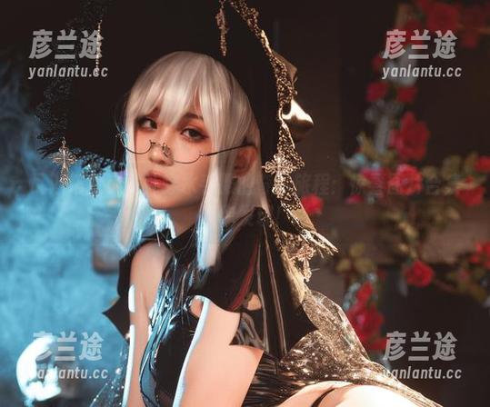 瓦斯塔亚小龙虾 瓦斯塔亚小龙虾穿水手服的奇妙旅程:惊喜图片合集等你发现!