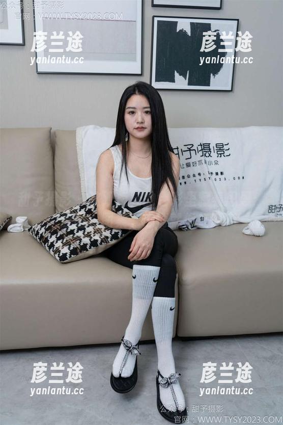 甜予摄影-思思 甜予摄影 - 这双板鞋的色彩里藏着思思:原图、图集,心情就像虹膜