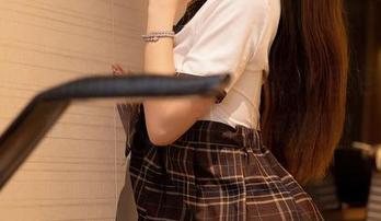 秀人网 – nancy小姿的最新JK图包更新，直接让人忍不住想点赞啊！